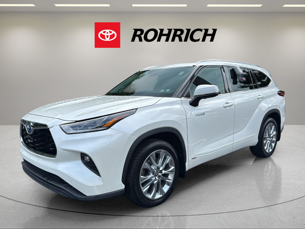 Used 2021 Toyota Highlander Limited AWD/4WD image 4