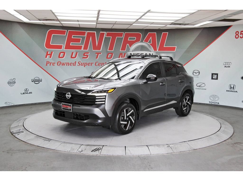 Used 2026 Nissan Kicks SV w/ SV Premium Package FWD image 2