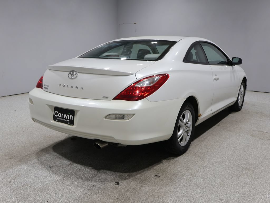 Used 2007 Toyota Solara SE FWD image 2