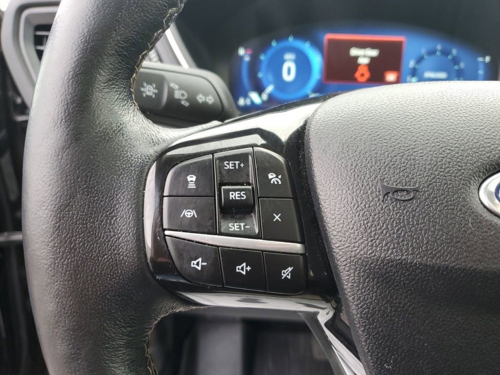 Used 2022 Ford Escape Titanium w/ Titanium Elite Package image 16