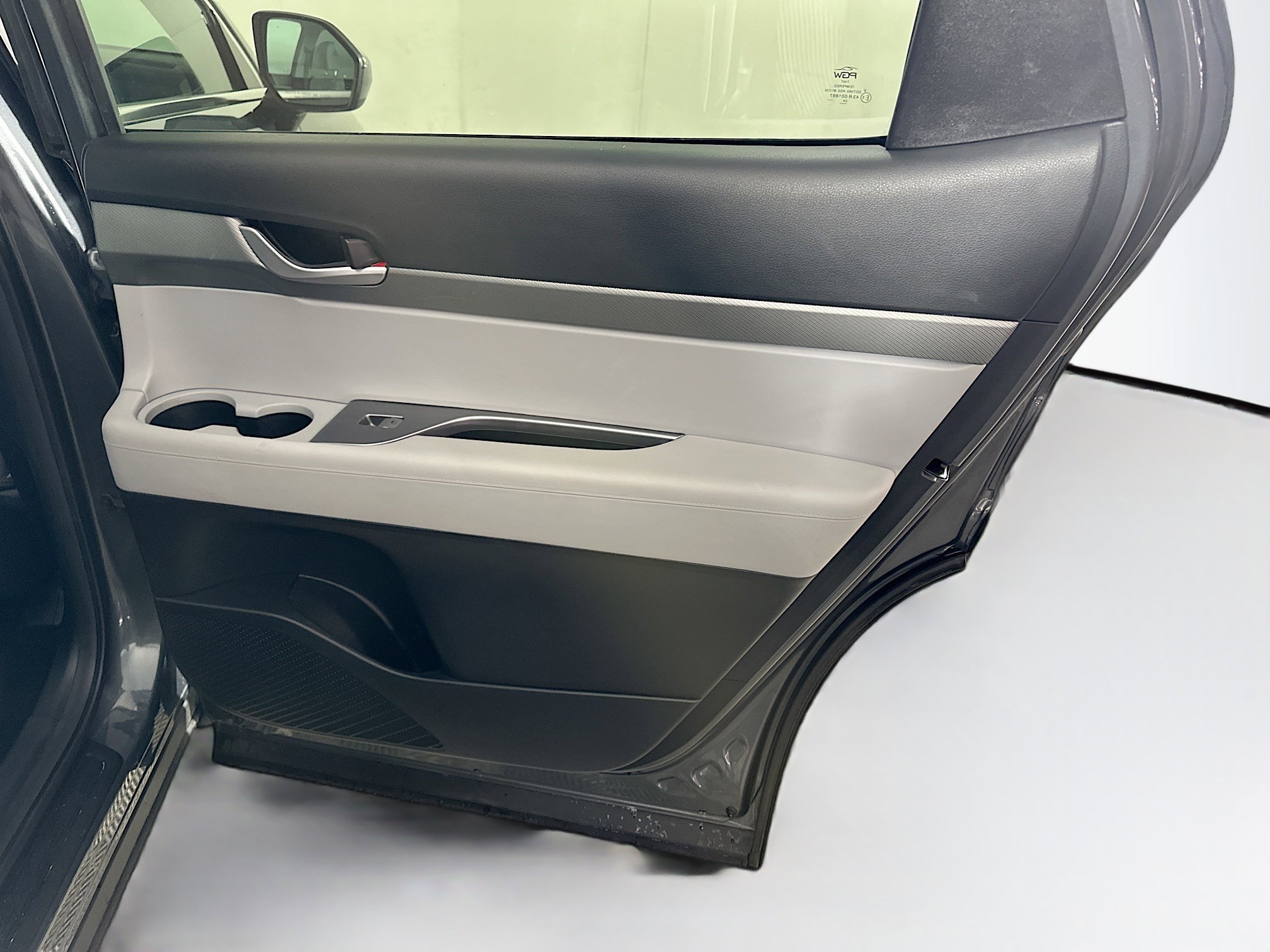 Used 2025 Hyundai Palisade SEL image 32