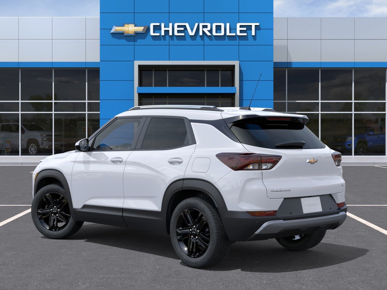 New 2026 Chevrolet TrailBlazer LT w/ Midnight Edition FWD image 3