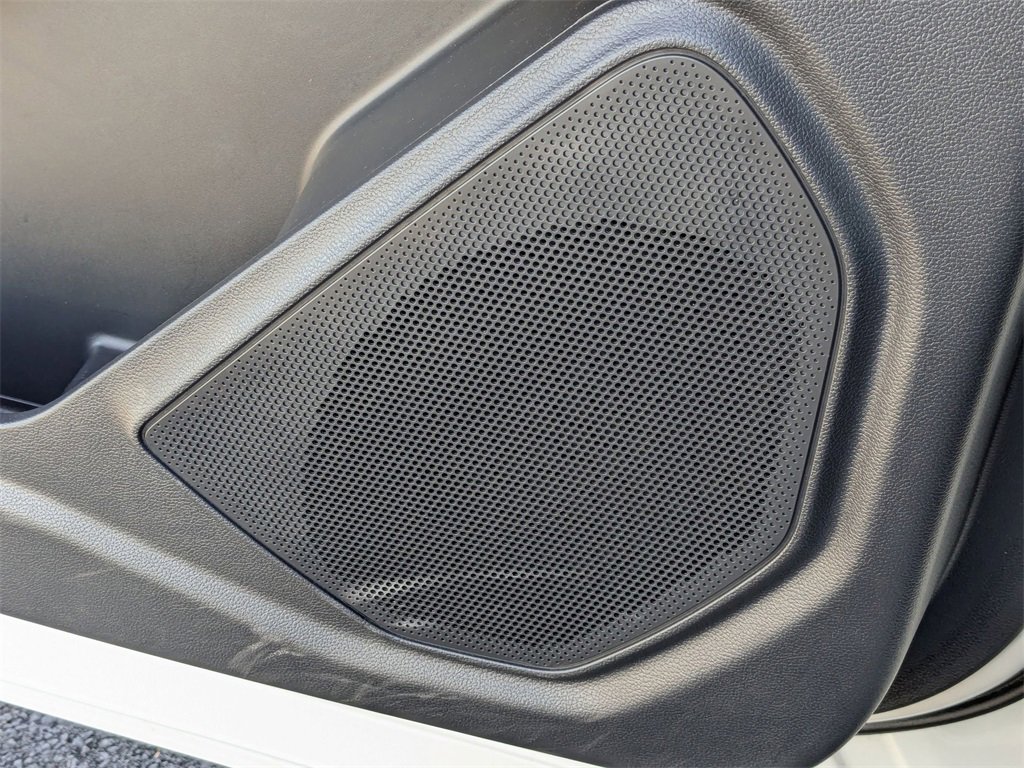 Used 2025 Ford Explorer ST-Line w/ ST-Line Street Pack image 15