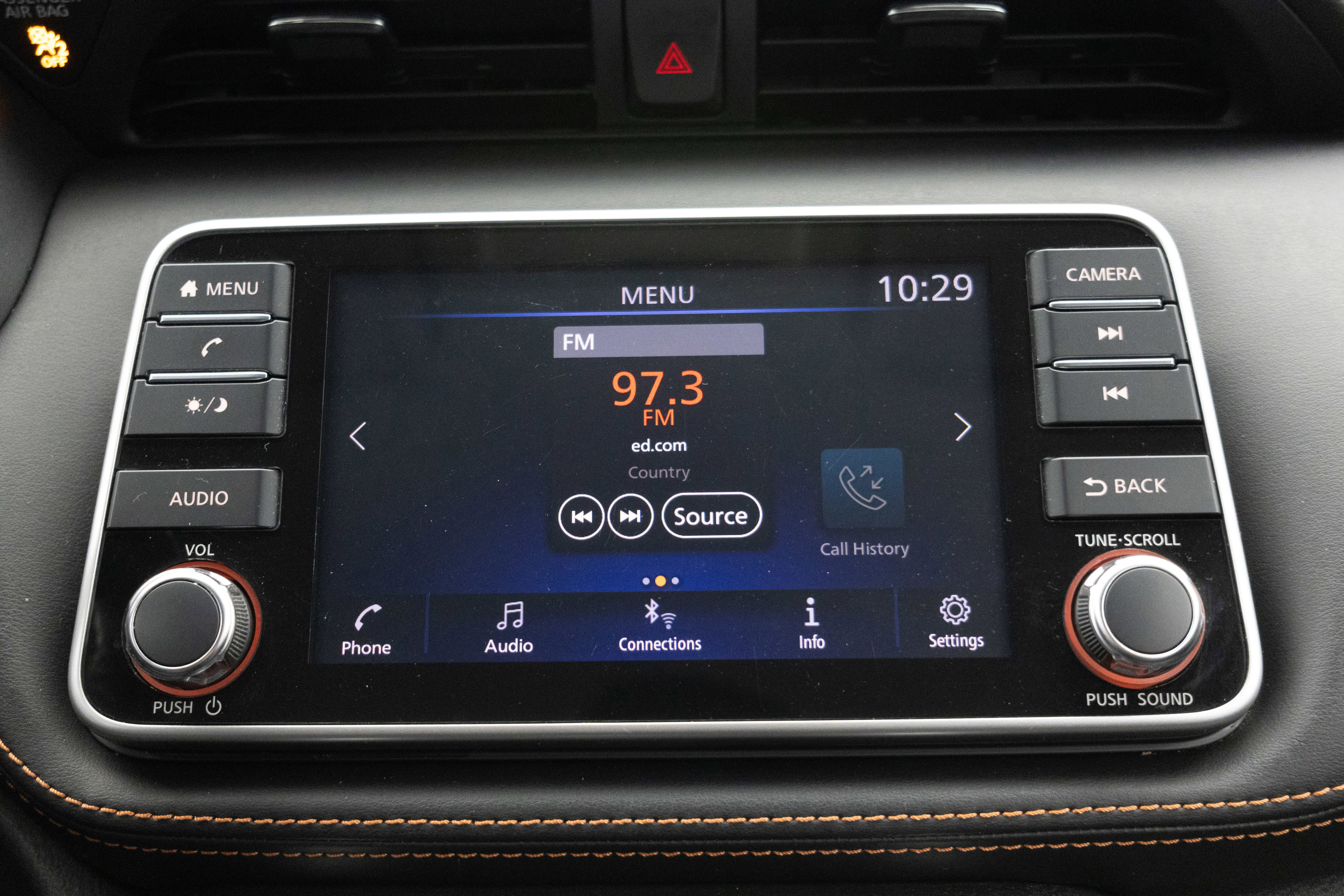 Used 2020 Nissan Kicks SR w/ SR Premium Package image 30