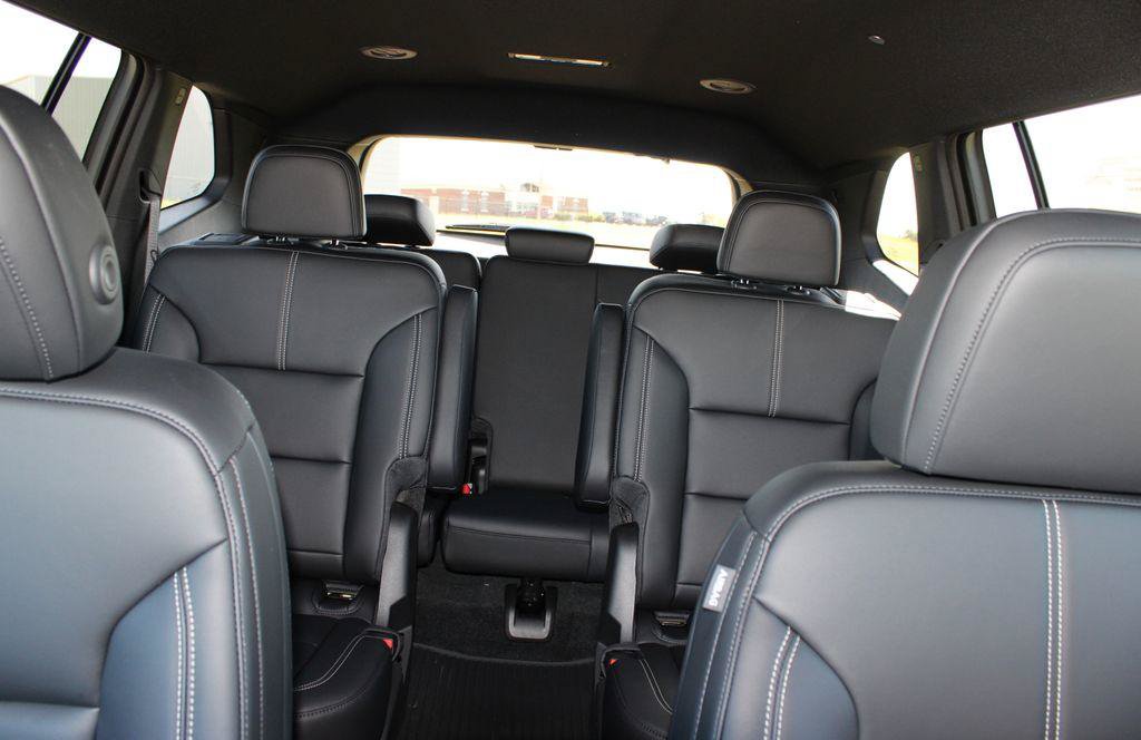 New 2026 GMC Acadia Elevation w/ Super Cruise Package FWD image 16