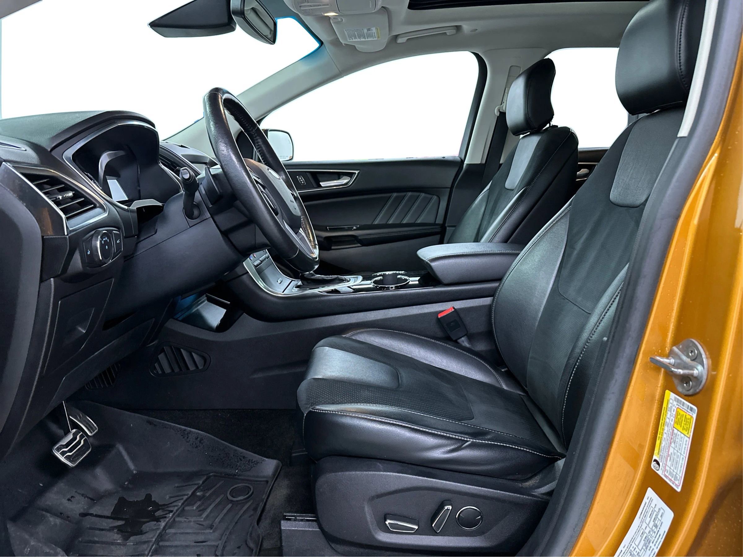 Used 2015 Ford Edge Sport w/ Equipment Group 401A image 9