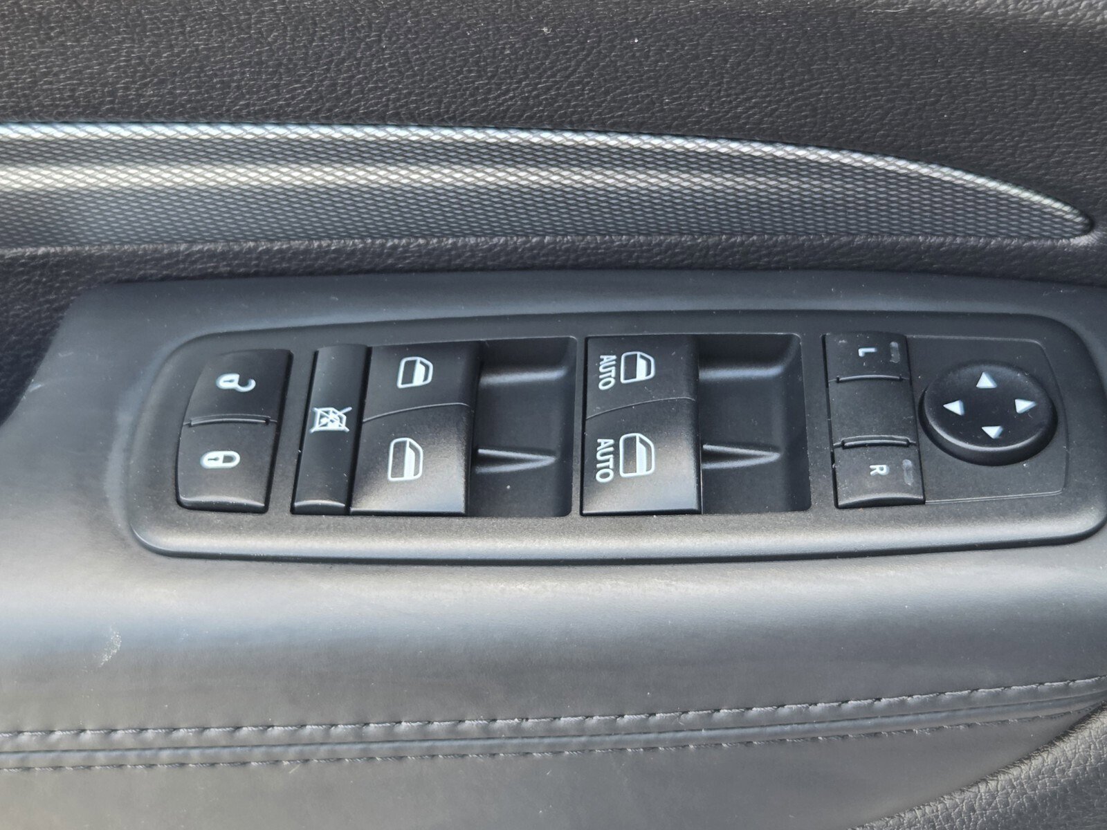 Used 2019 Dodge Durango R/T w/ Trailer Tow Group IV image 29