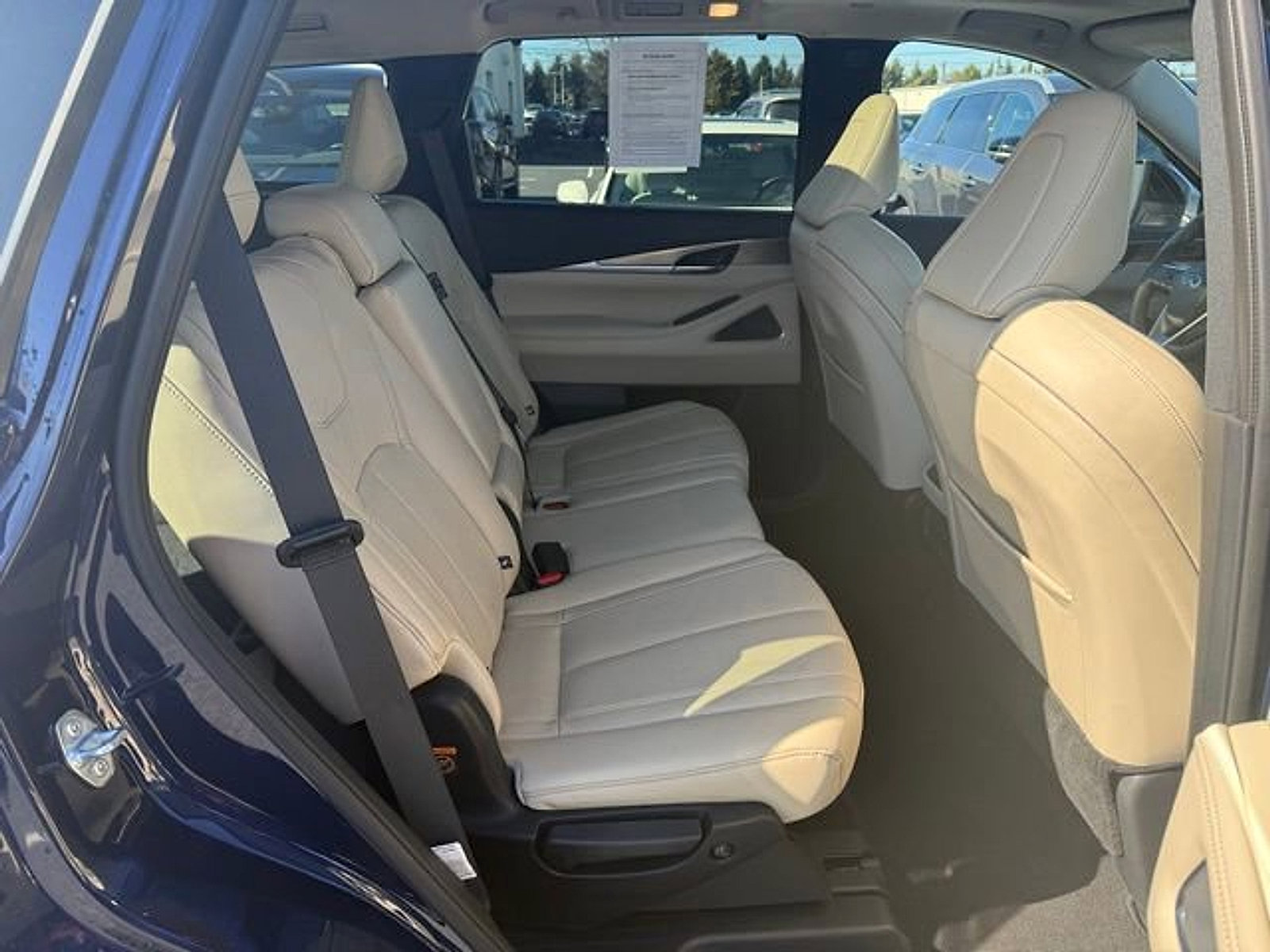 Used 2025 INFINITI QX60 Luxe w/ Lighting Package (N94) image 26