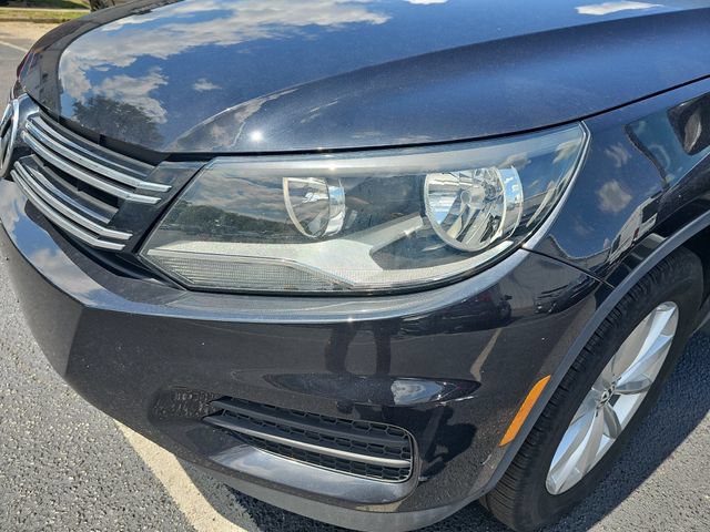 Used 2017 Volkswagen Tiguan Wolfsburg Edition AWD/4WD image 35