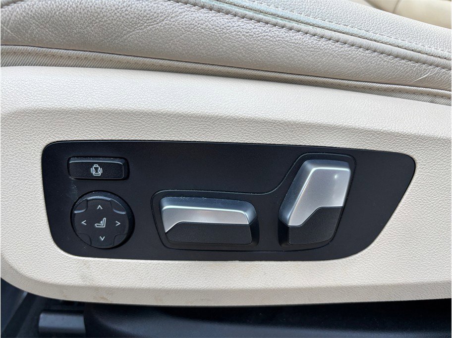 Used 2021 BMW X5 sDrive40i w/ Premium Package image 21