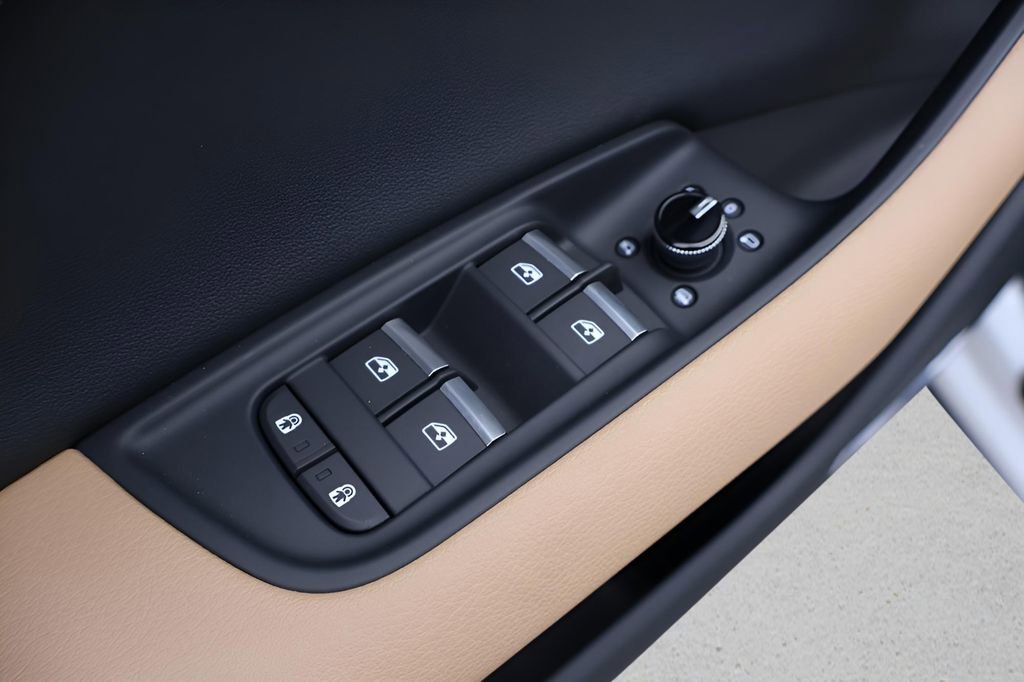 New 2026 Audi Q7 2.0T Premium image 11