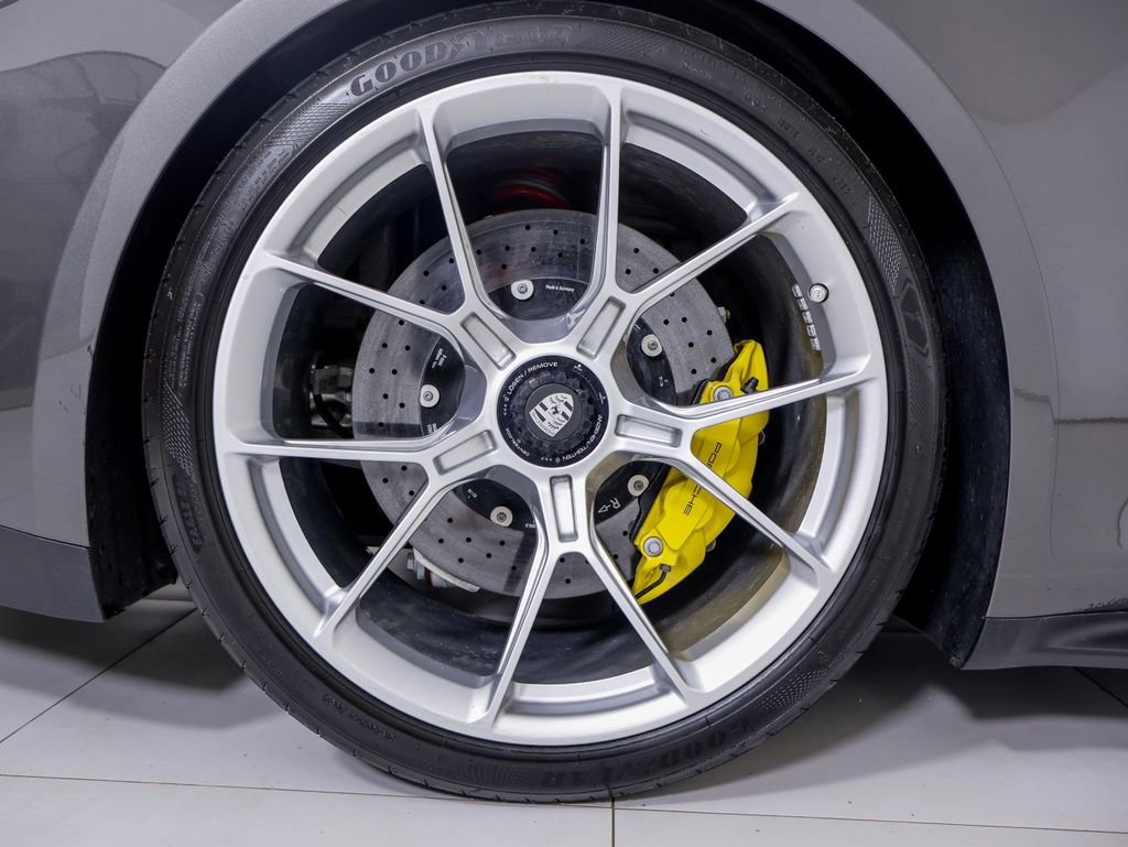 Certified 2023 Porsche 911 GT3 RWD image 29