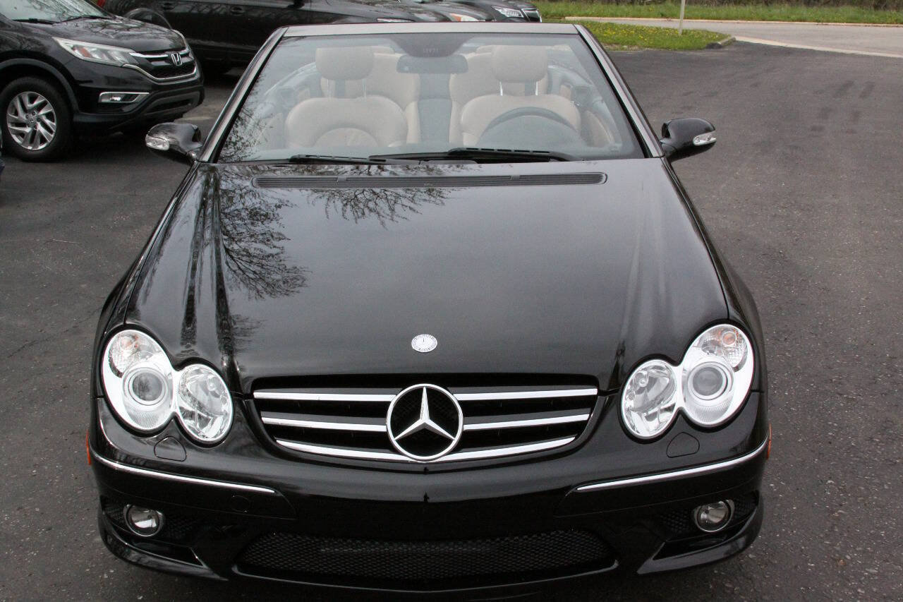 Used 2008 Mercedes-Benz CLK 550 Cabriolet image 11