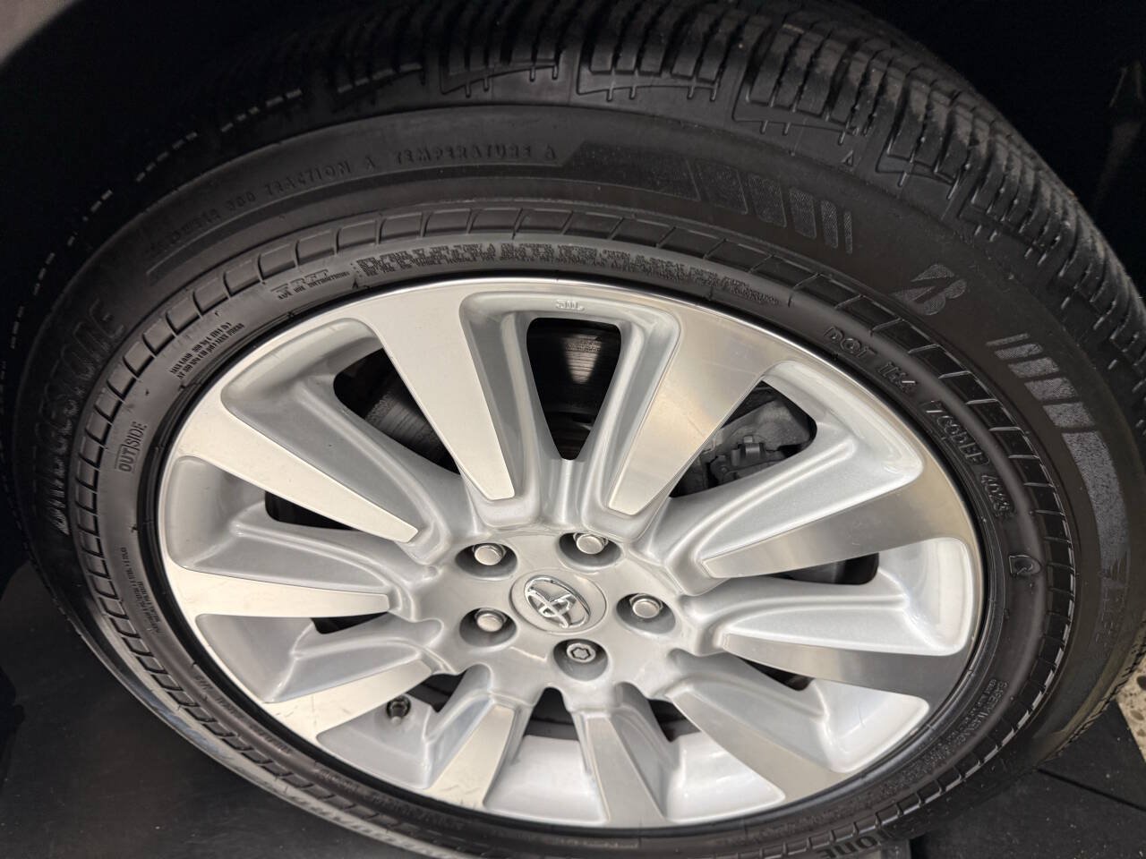 Used 2014 Toyota Sienna XLE AWD/4WD image 36