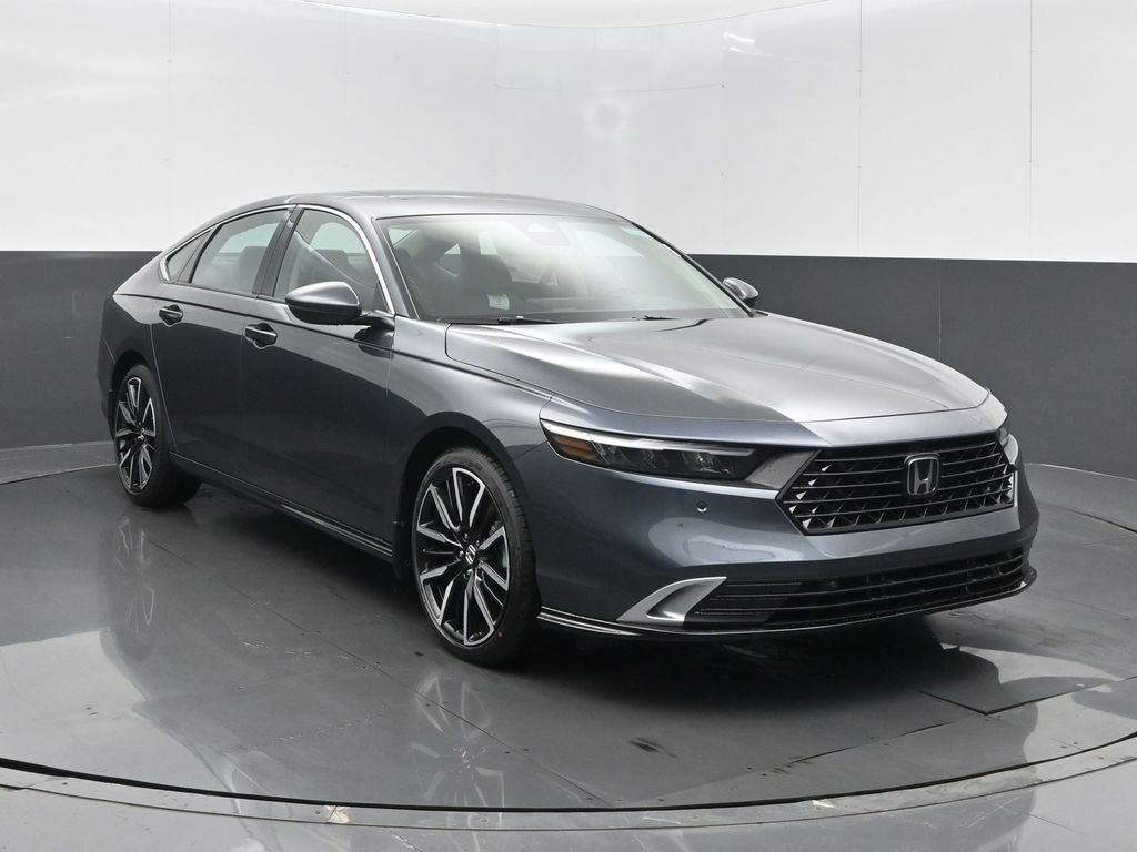 New 2026 Honda Accord Touring image 2