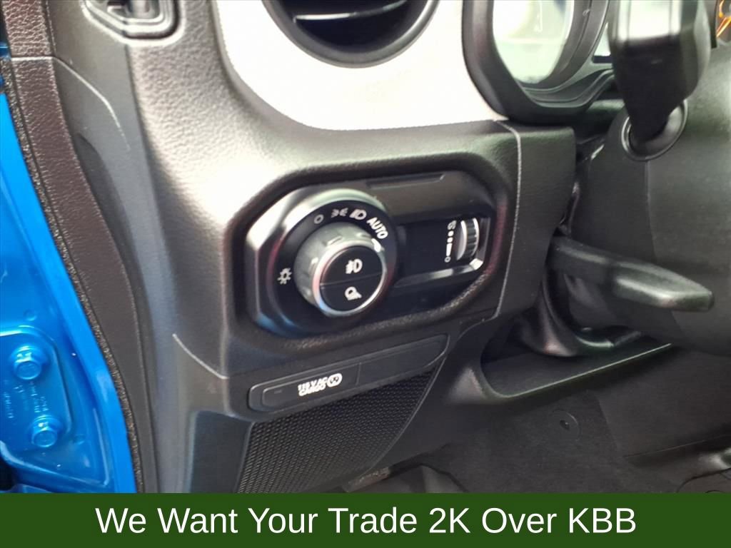 Used 2024 Jeep Gladiator Sport image 16