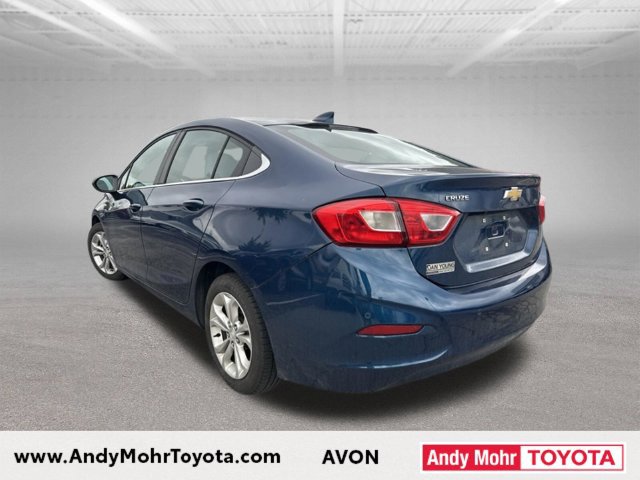 Used 2019 Chevrolet Cruze LT w/ Sun And Sound Package FWD image 6