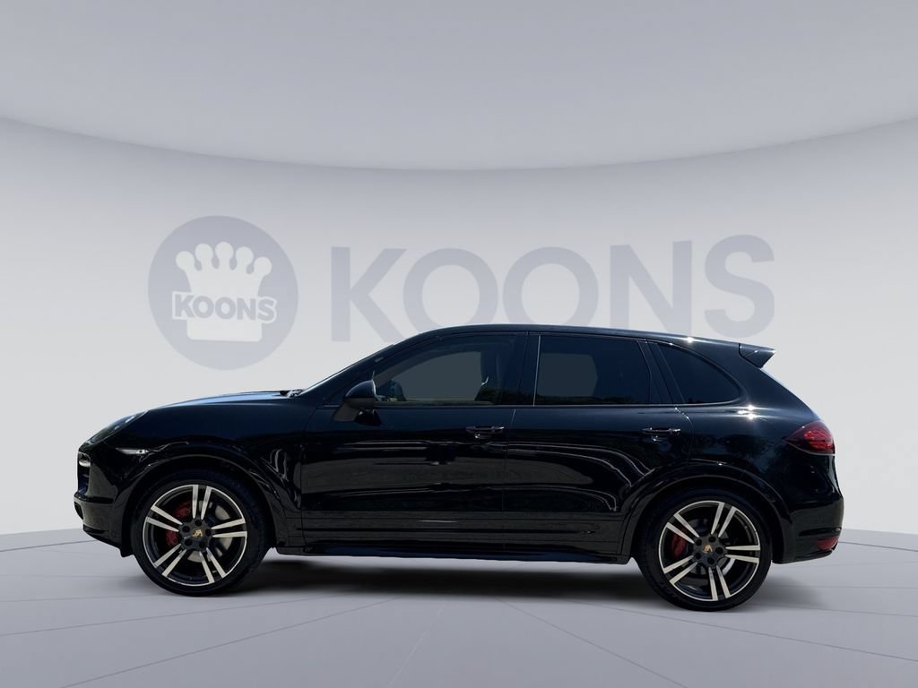 Used 2014 Porsche Cayenne GTS AWD/4WD image 2