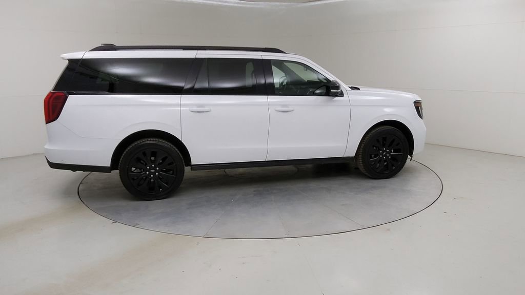 Certified 2025 Ford Expedition Max Platinum w/ Stealth Appearance Package AWD/4WD image 14