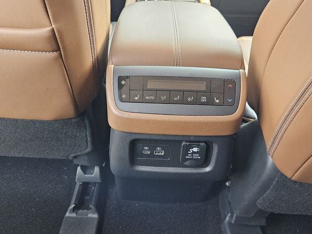 Used 2025 Nissan Pathfinder Platinum w/ Cargo Package FWD image 13
