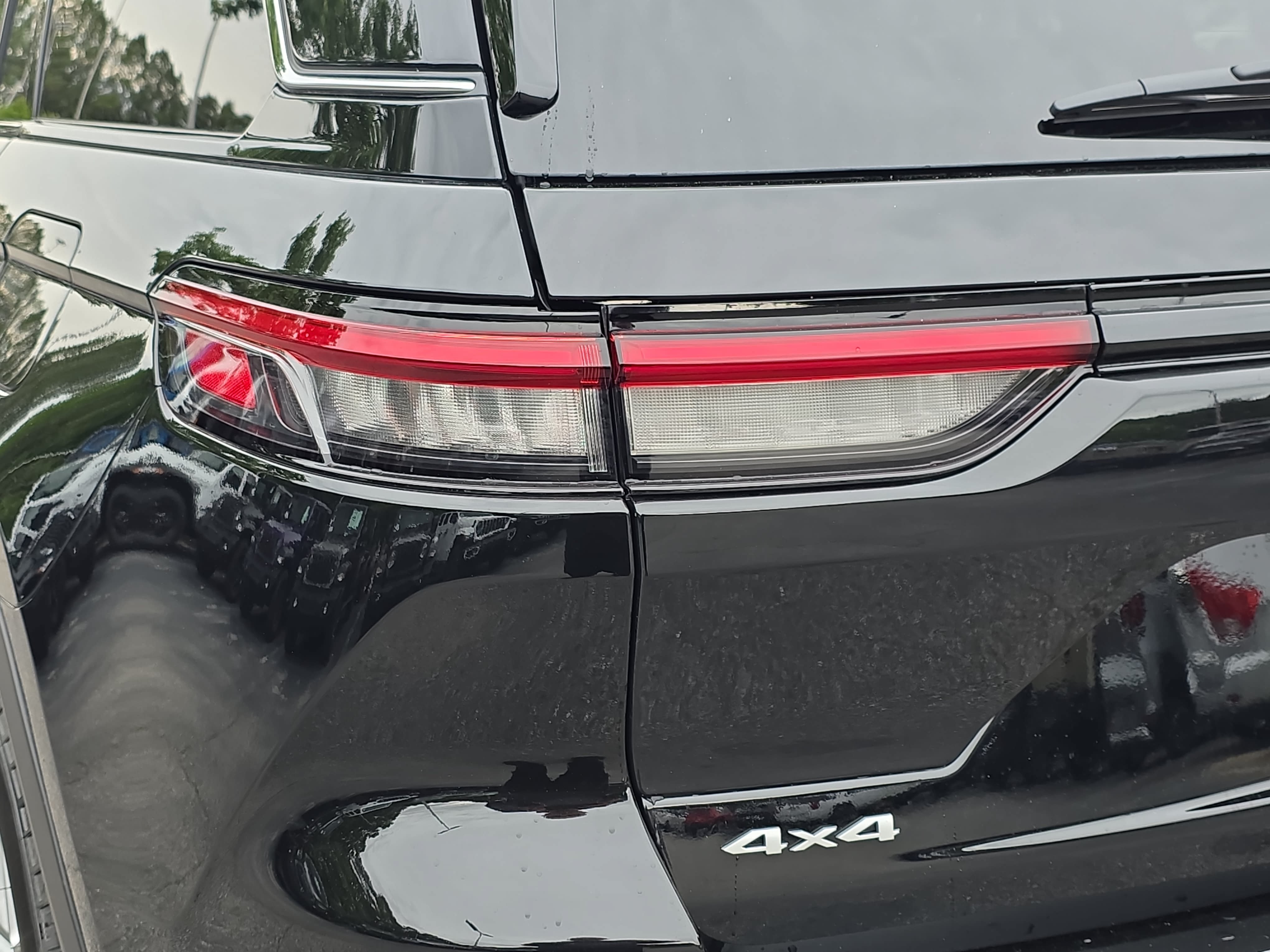 New 2026 Jeep Grand Cherokee Laredo X AWD/4WD image 30