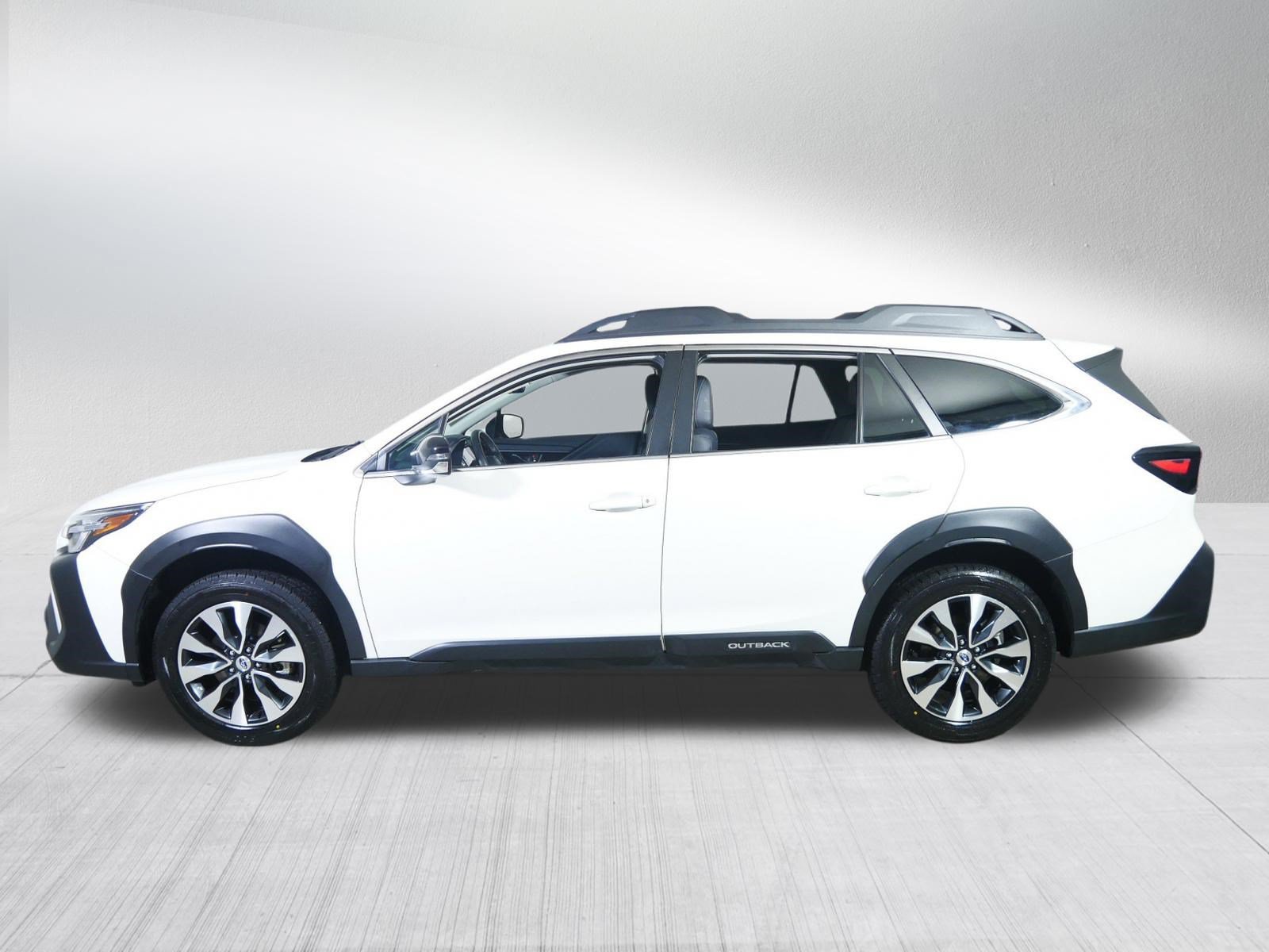 Used 2024 Subaru Outback Limited AWD/4WD image 4