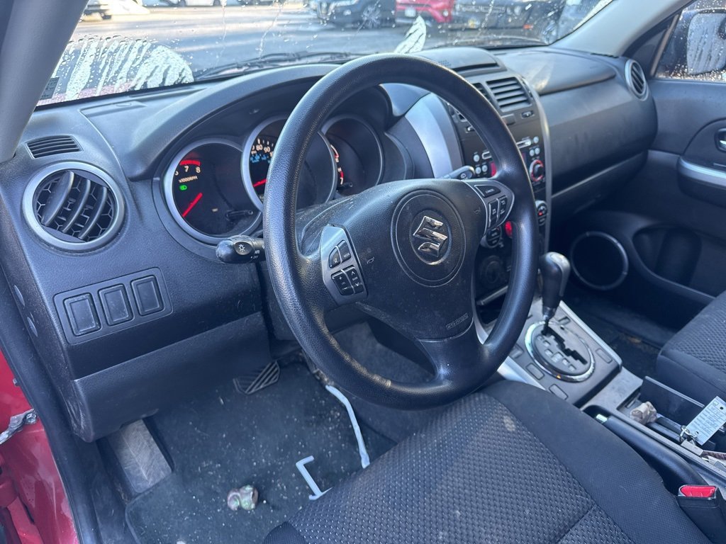 Used 2012 Suzuki Grand Vitara Premium image 8