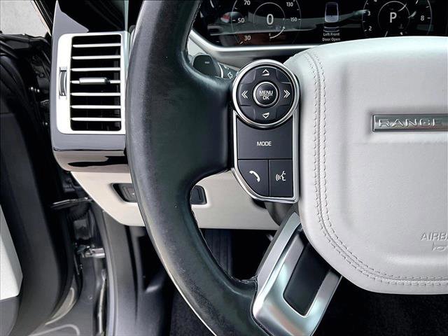Used 2017 Land Rover Range Rover HSE image 20
