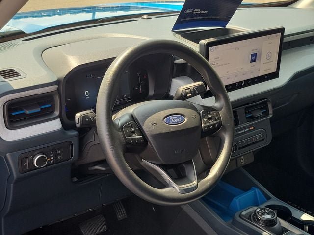 Used 2025 Ford Maverick XLT w/ Equipment Group 302A AWD/4WD image 32