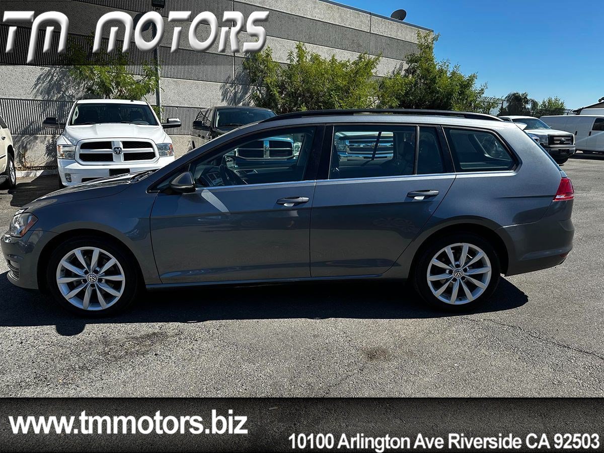 Used 2015 Volkswagen Golf SE FWD image 3