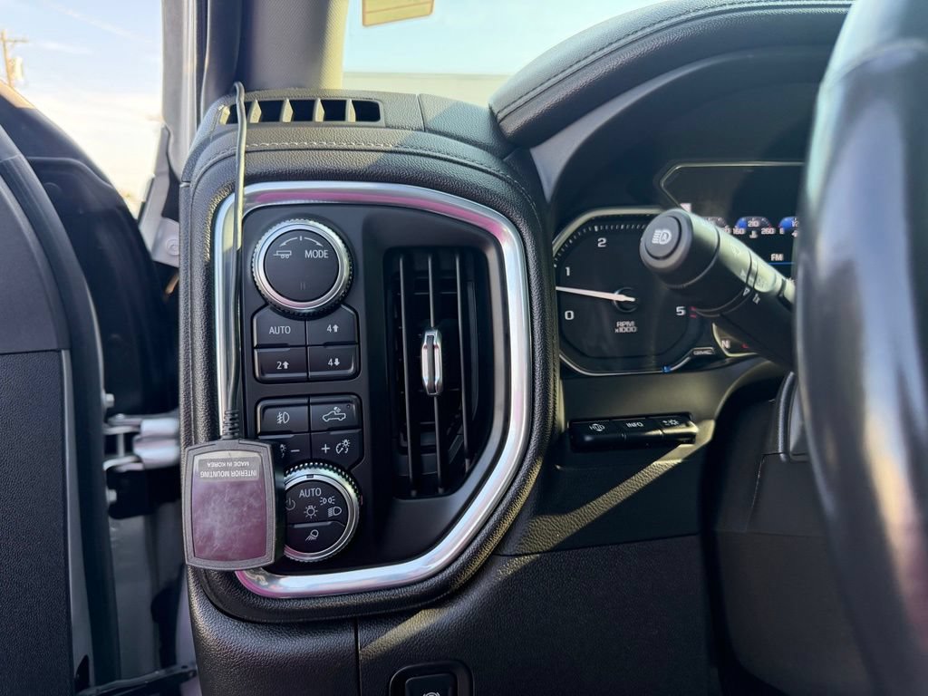 Used 2021 GMC Sierra 3500 Denali w/ Denali Ultimate Package AWD/4WD image 34