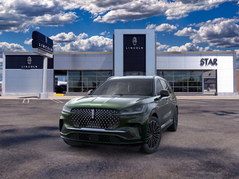 New 2026 Lincoln Aviator Black Label w/ Dynamic Handling Package AWD/4WD image 2