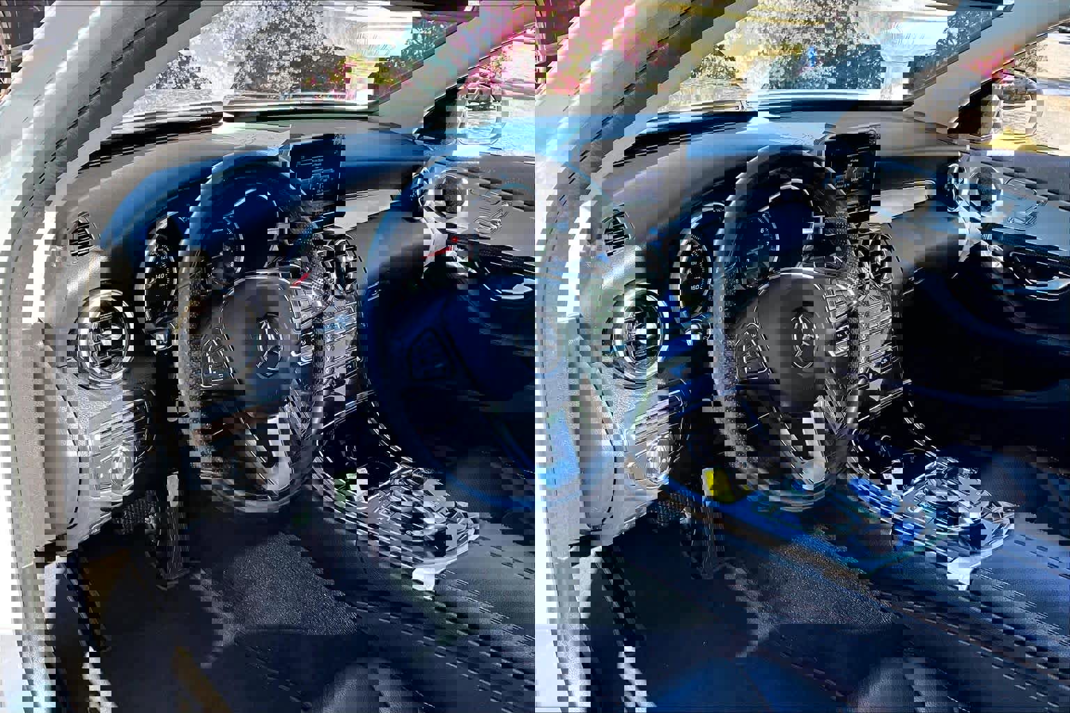 Used 2015 Mercedes-Benz C 300 4MATIC Sedan image 17