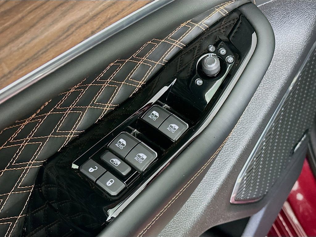 Certified 2025 Jeep Grand Cherokee Summit image 27