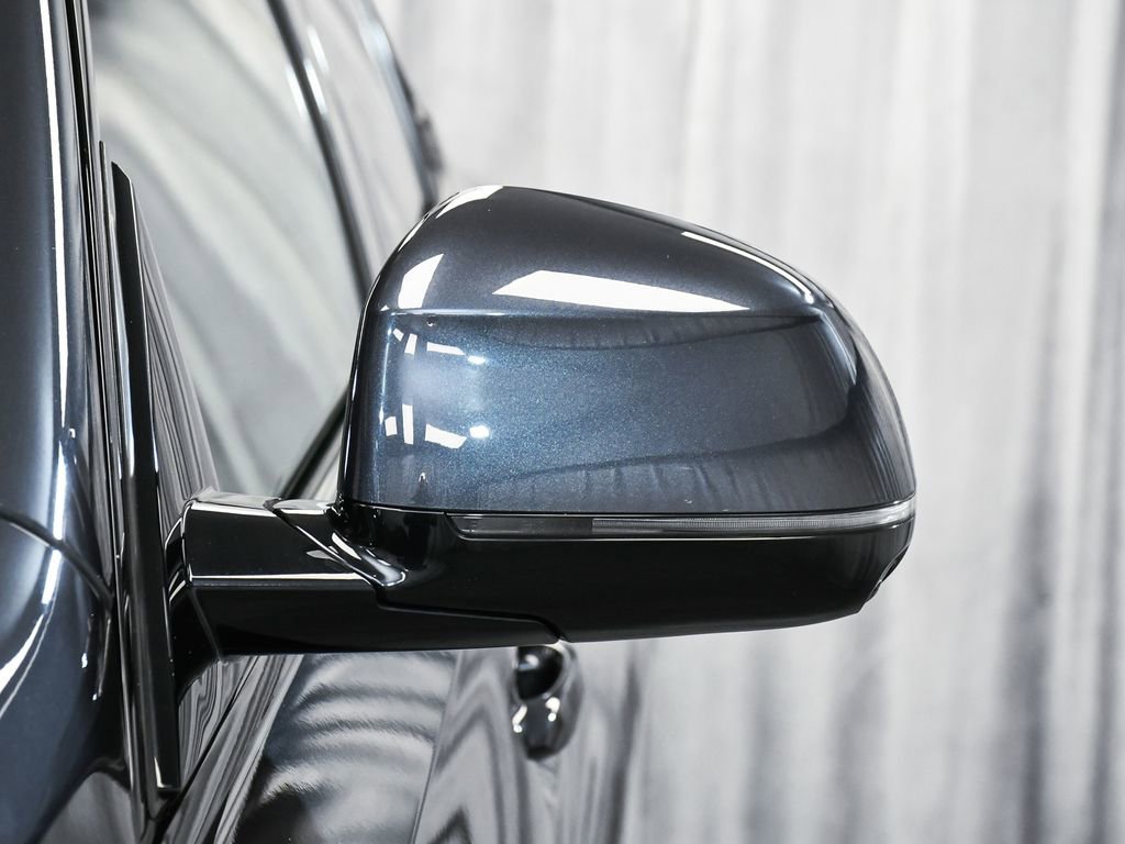 Used 2022 BMW X6 xDrive40i w/ Executive Package image 82