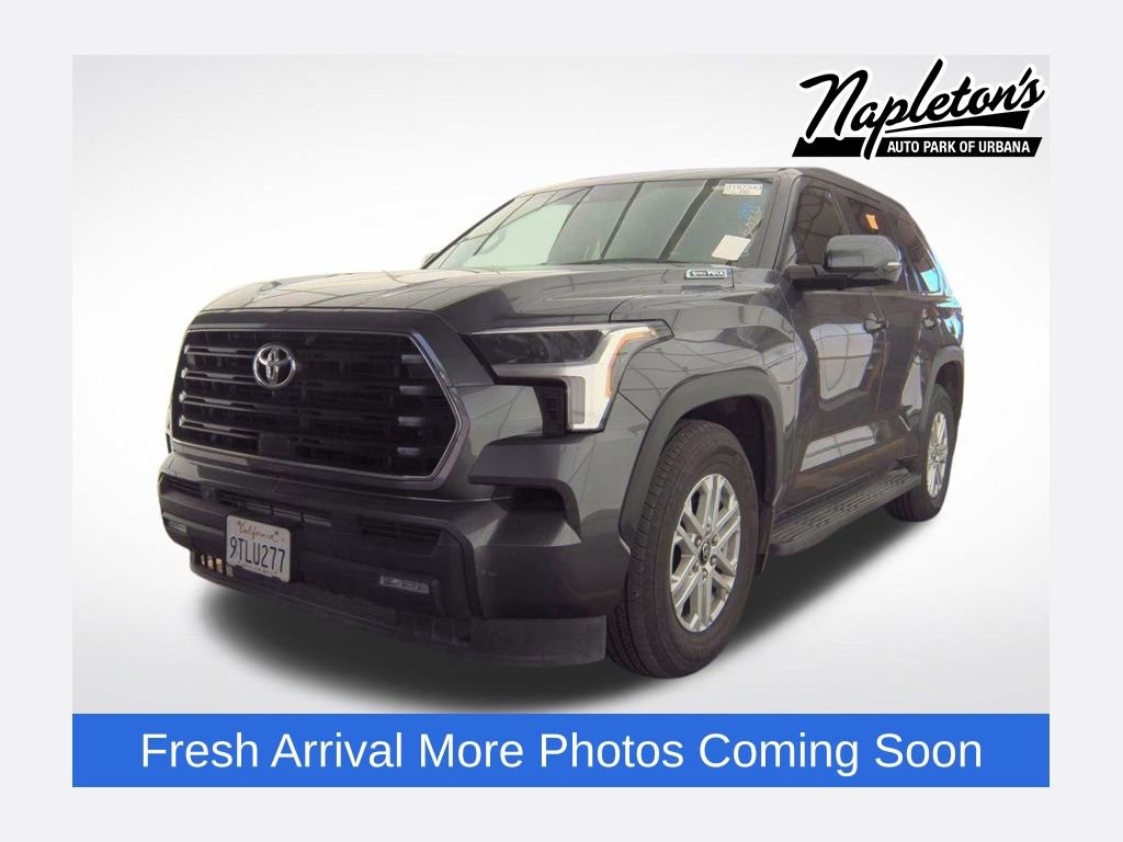 Used 2025 Toyota Sequoia SR5 image 1