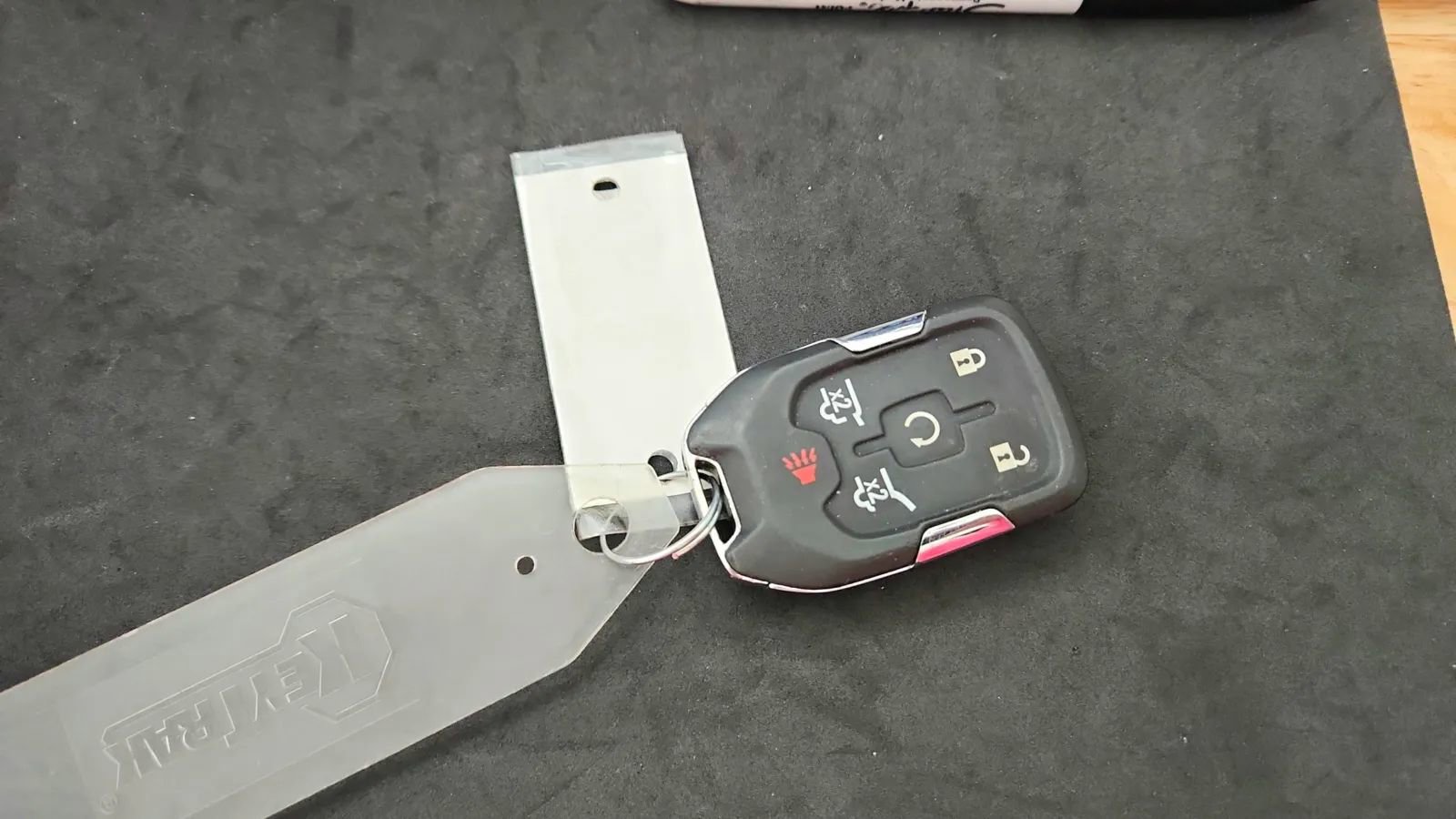 Used 2015 Chevrolet Suburban LTZ image 21