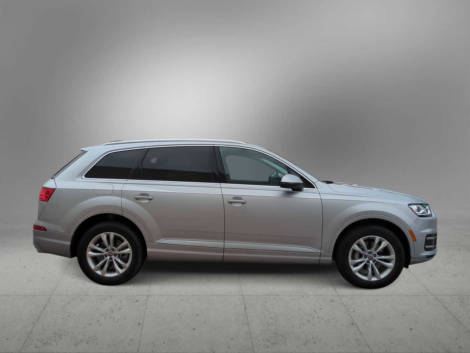 Used 2019 Audi Q7 2.0T Premium w/ Convenience Package image 9