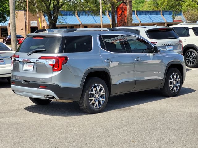Used 2023 GMC Acadia SLT w/ Preferred Package image 4