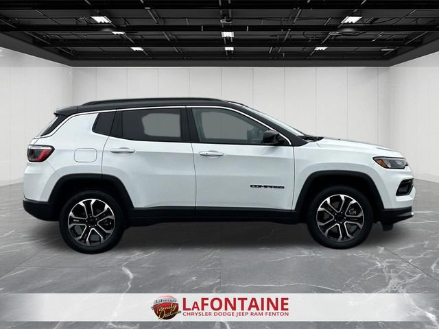 Used 2024 Jeep Compass Limited image 6