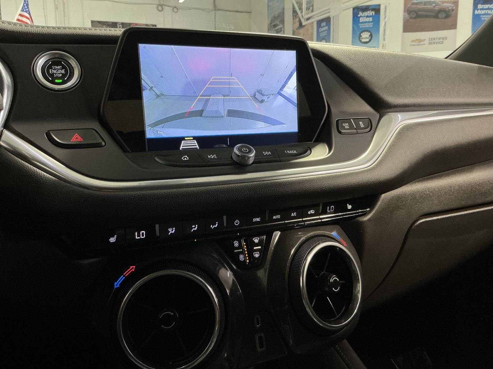 Used 2019 Chevrolet Blazer LT FWD image 20