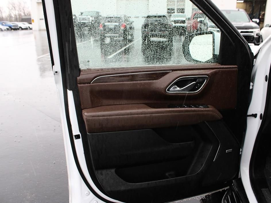 Used 2023 Chevrolet Tahoe High Country image 24