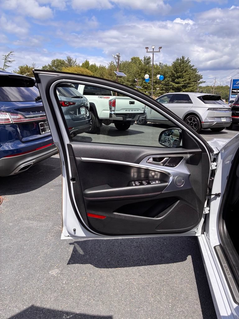 Used 2021 Genesis G70 2.0T w/ Elite Package AWD/4WD image 27