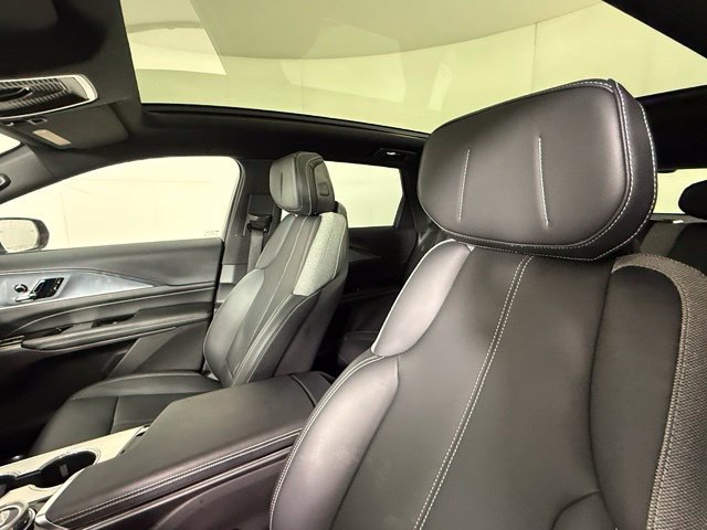 Certified 2024 Cadillac Lyriq Tech w/ Driver Assist Package RWD image 6
