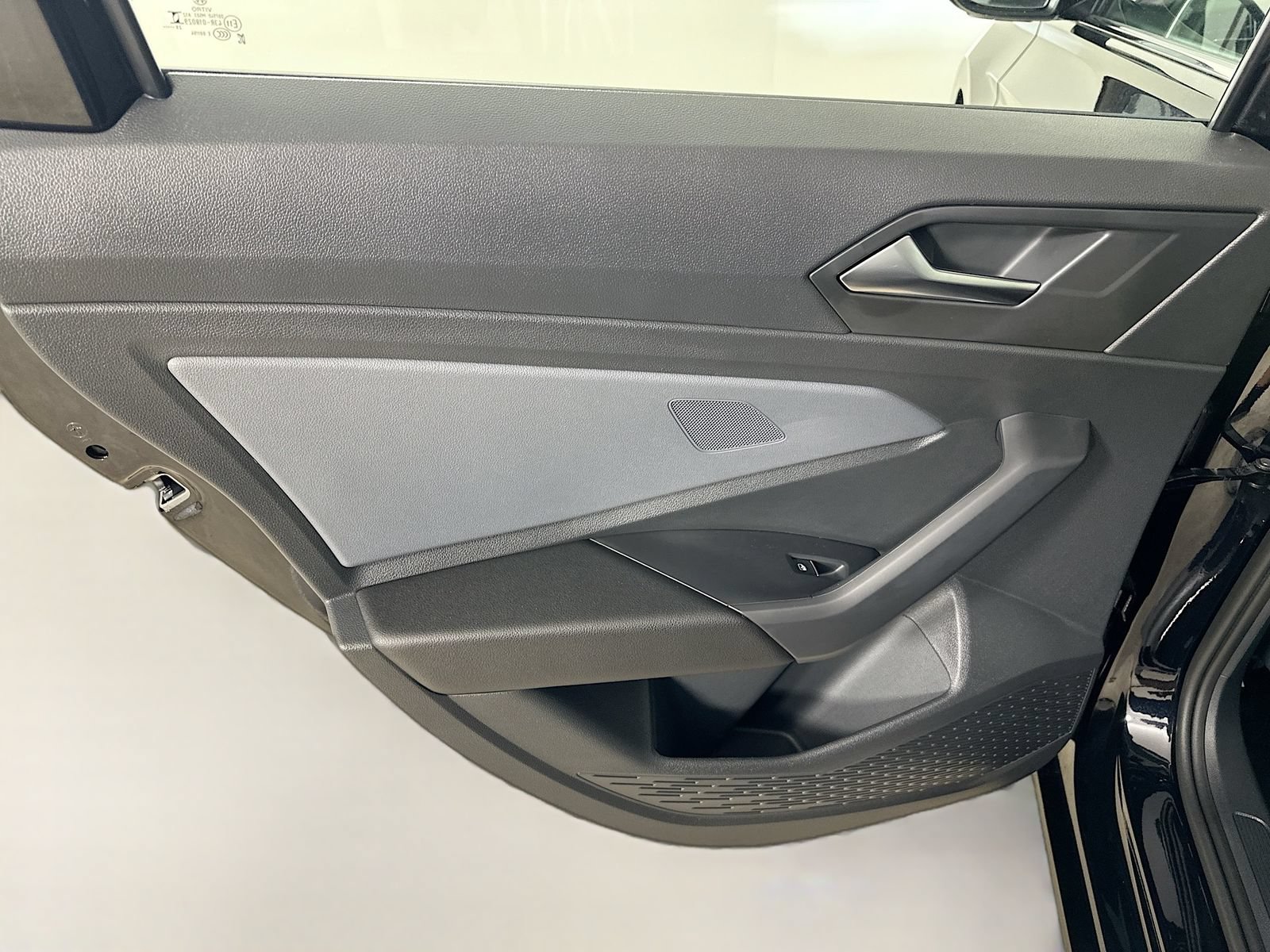 New 2026 Volkswagen Jetta SE FWD image 34