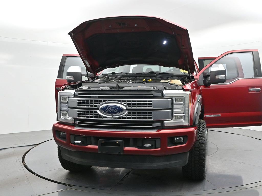 Used 2017 Ford F350 Platinum w/ FX4 Off-Road Package AWD/4WD image 37