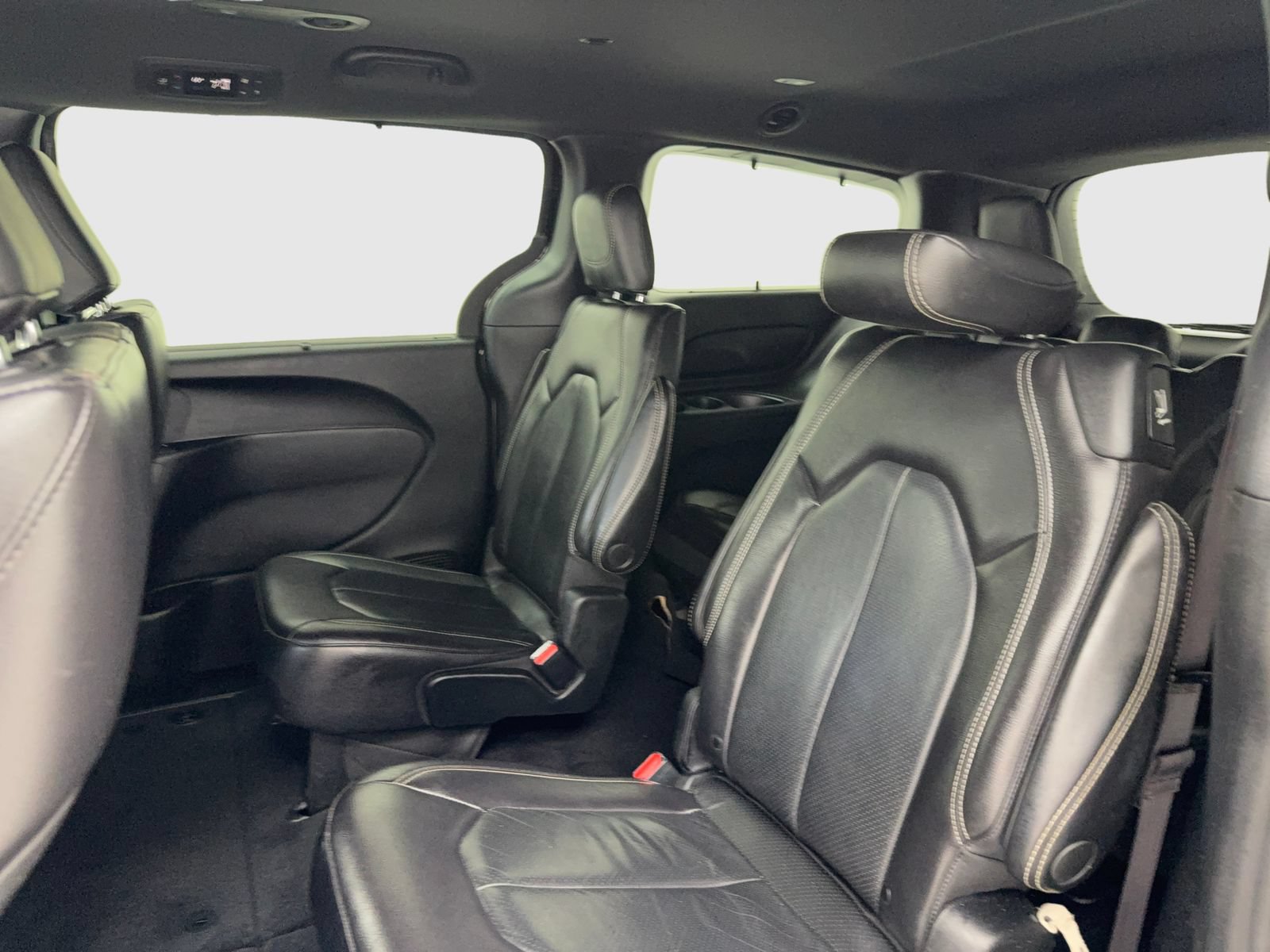Used 2021 Chrysler Pacifica Touring-L w/ S Appearance Package FWD image 37