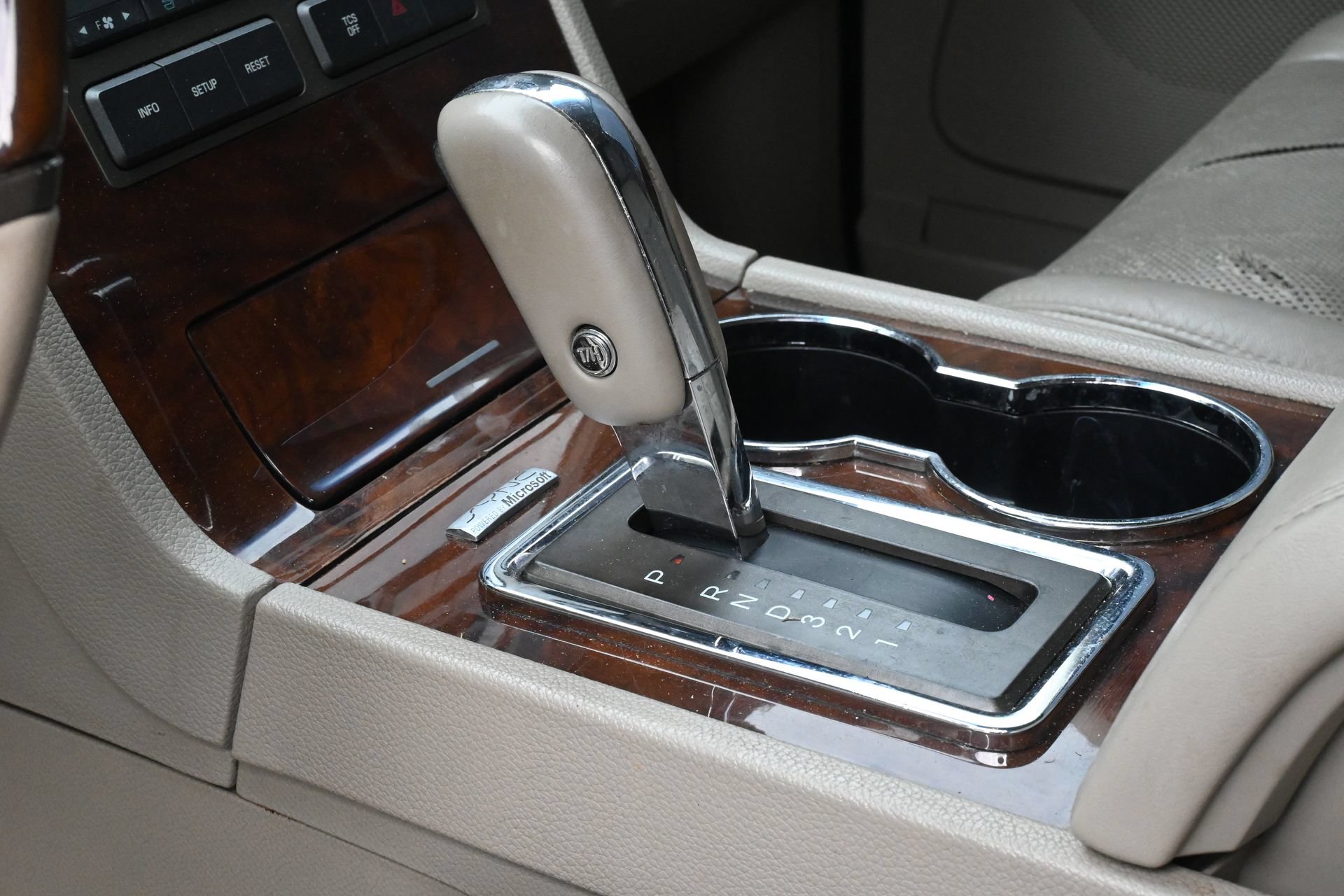 Used 2013 Lincoln Navigator 2WD w/ HD Trailer Tow Pkg image 15