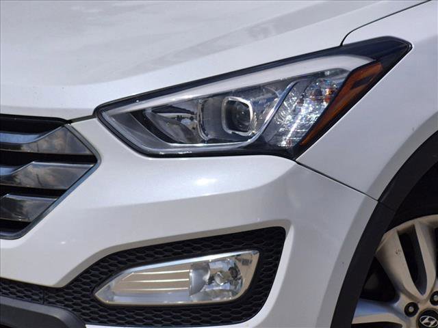 Used 2013 Hyundai Santa Fe Sport 2.0T w/ Technology Pkg FWD image 17