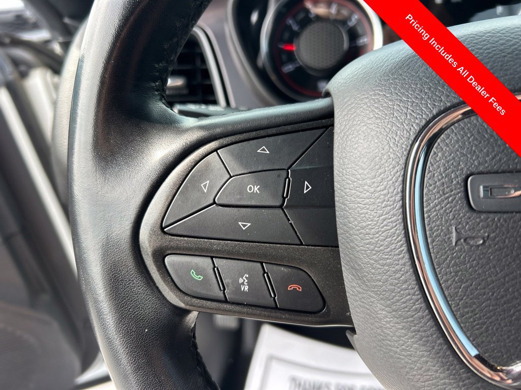 Used 2020 Dodge Challenger SXT RWD image 7